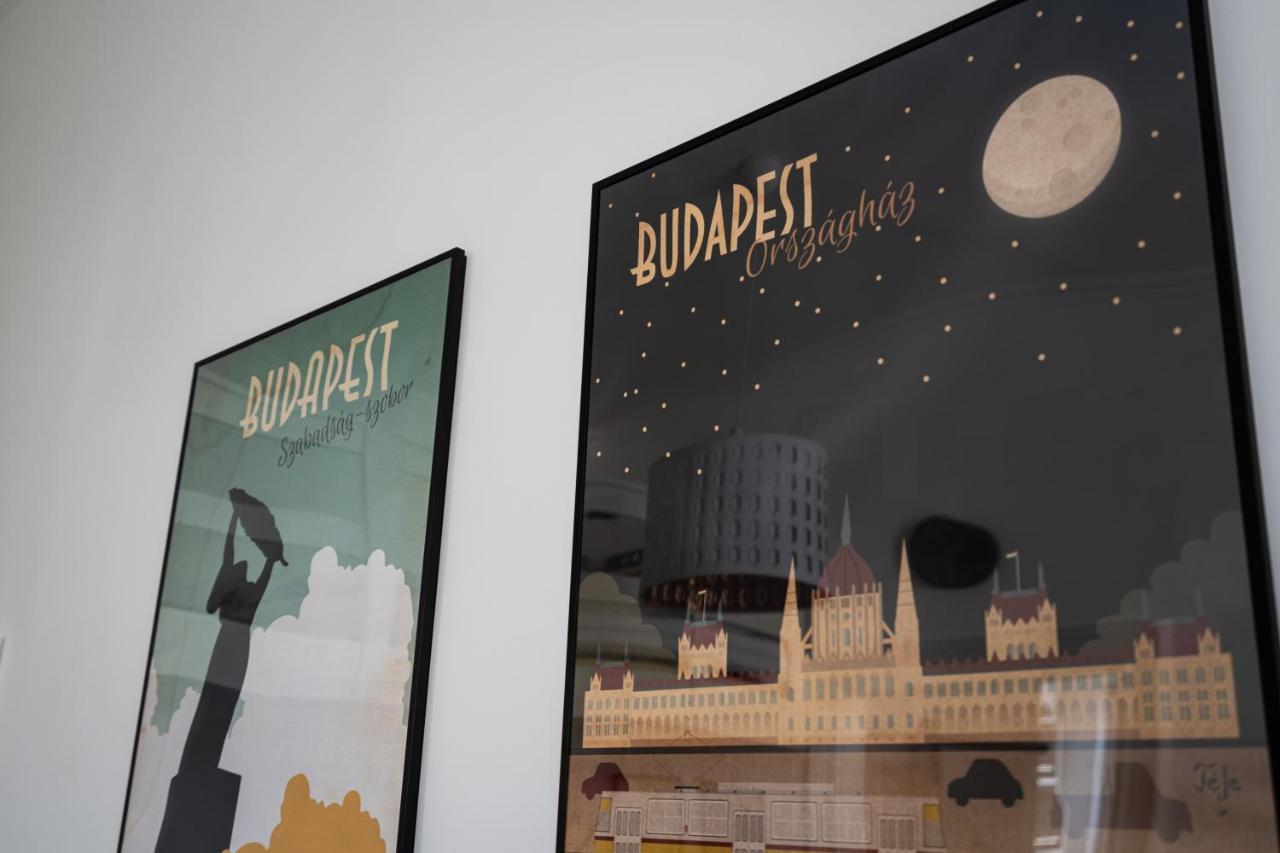 Youth Motive Studio With Gallery Boedapest Buitenkant foto